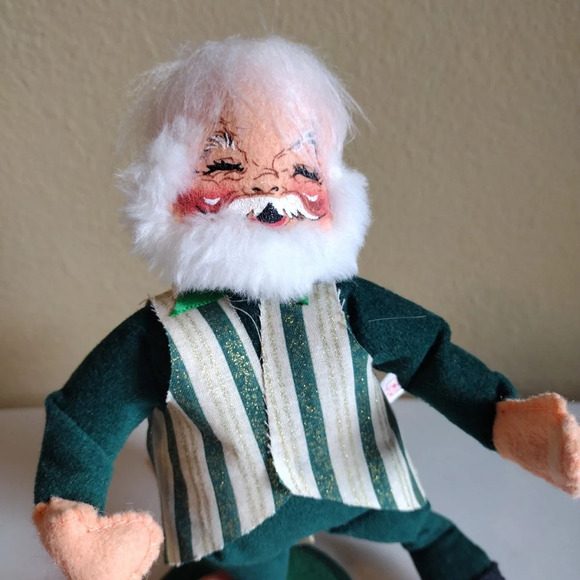 NWT Annalee Dolls Poseable Santa Decorates -Missing Star-Christmas Collectible - Picture 6 of 6